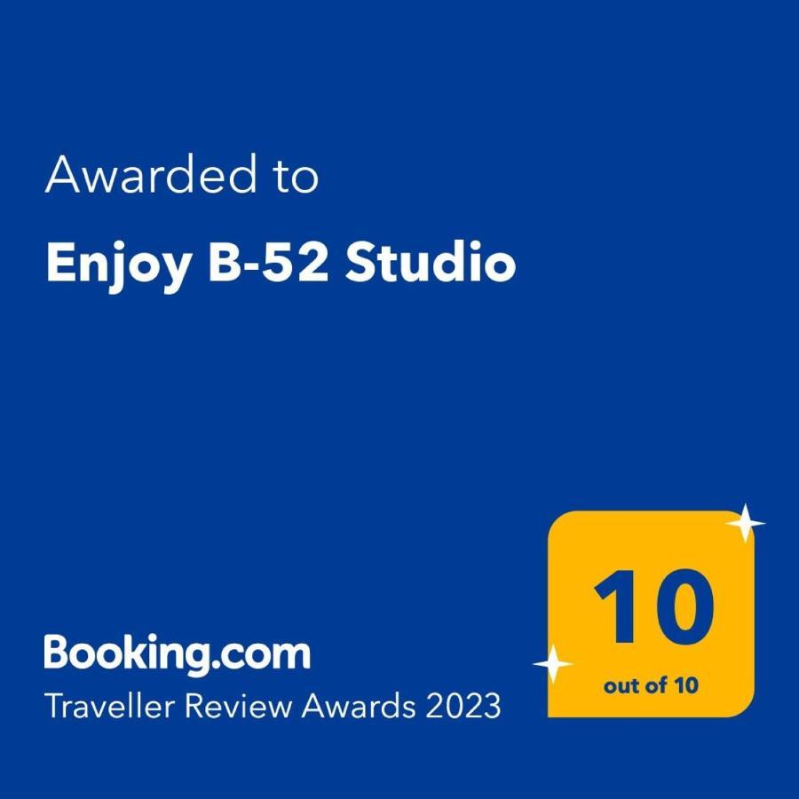 Enjoy B-52 Studio Belgrado Exterior foto